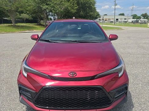 Used 2025 Toyota Corolla SE FWD image 2
