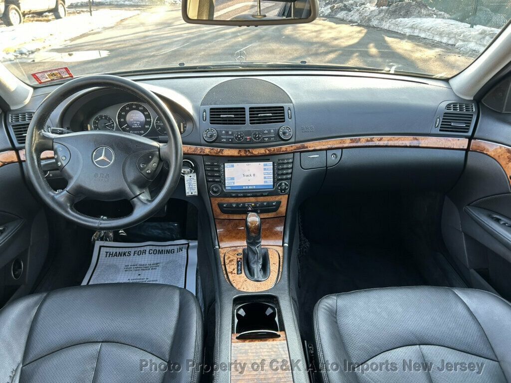 Used 2006 Mercedes-Benz E 320 CDI Sedan image 37
