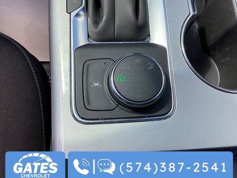 Used 2025 Chevrolet Blazer LT AWD/4WD image 32