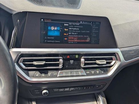 Used 2023 BMW 430i Coupe w/ M Sport Package RWD image 10