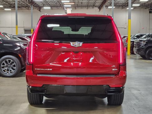 Used 2024 Cadillac Escalade Sport Platinum AWD/4WD image 10