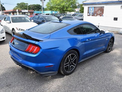 Used 2021 Ford Mustang GT w/ Equipment Group 301A RWD image 7