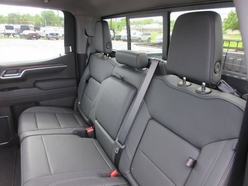 New 2026 GMC Sierra 1500 SLT w/ SLT Convenience Package AWD/4WD image 14