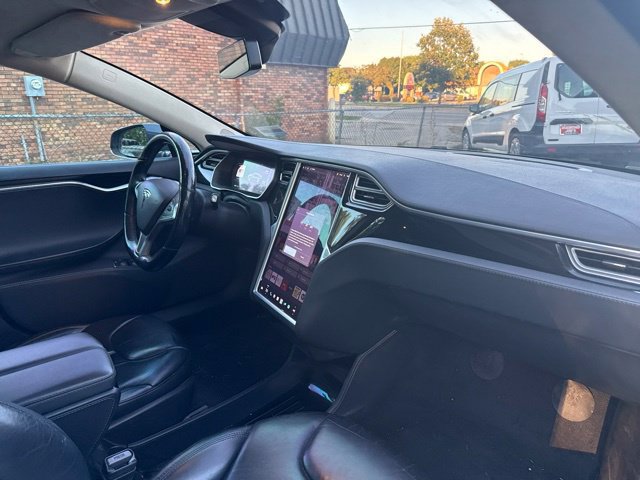 Used 2015 Tesla Model S 85D AWD/4WD image 21