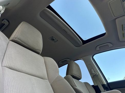 Used 2014 Honda CR-V EX image 16