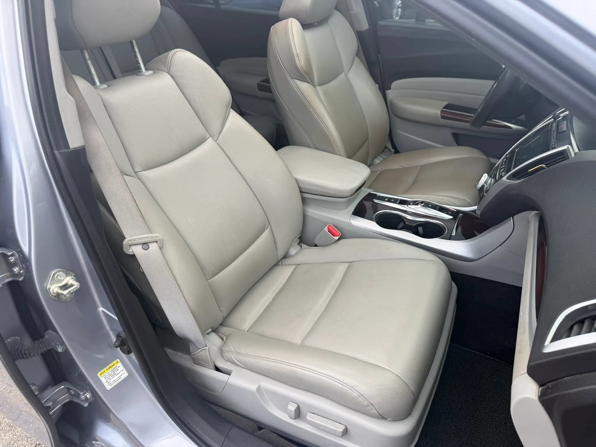 Used 2015 Acura TLX V6 FWD image 11