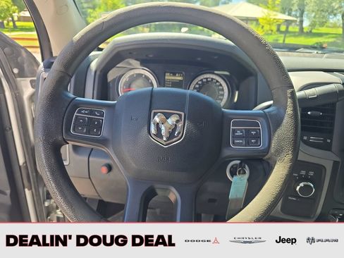 Used 2016 RAM 2500 Tradesman w/ Chrome Appearance Group AWD/4WD image 15
