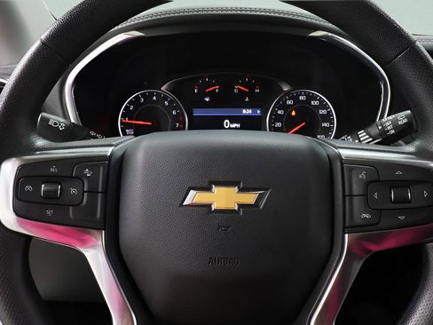 Used 2025 Chevrolet Blazer LT AWD/4WD image 13