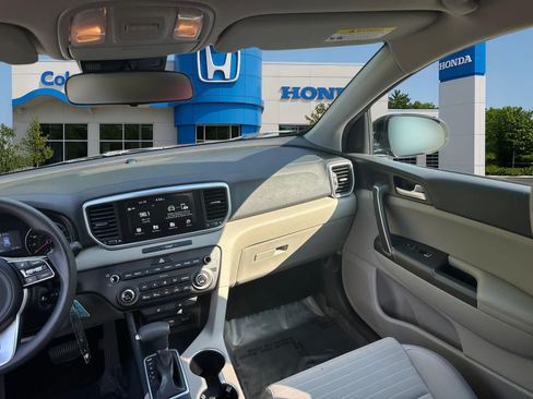 Used 2020 Kia Sportage LX w/ LX Popular Package AWD/4WD image 31