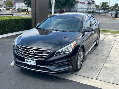 Used 2017 Hyundai Sonata Limited FWD image 3