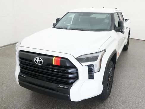 New 2026 Toyota Tundra SR5 AWD/4WD image 16