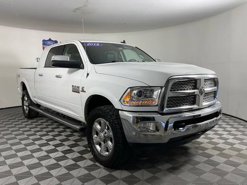 Used 2018 RAM 2500 Laramie AWD/4WD image 1