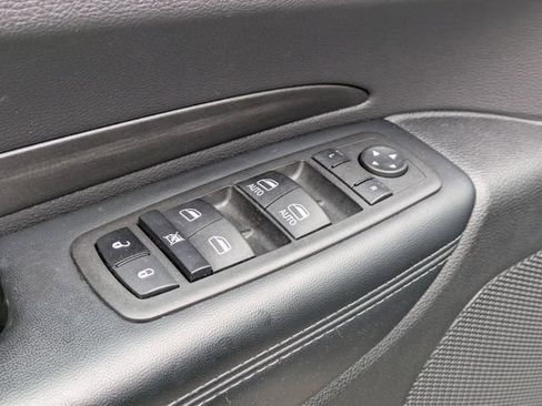 Used 2023 Dodge Durango SXT AWD/4WD image 13