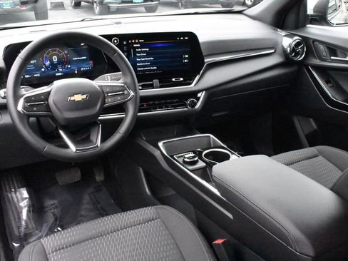 Used 2026 Chevrolet Equinox LT w/ LPO, Floor Liner Package image 23