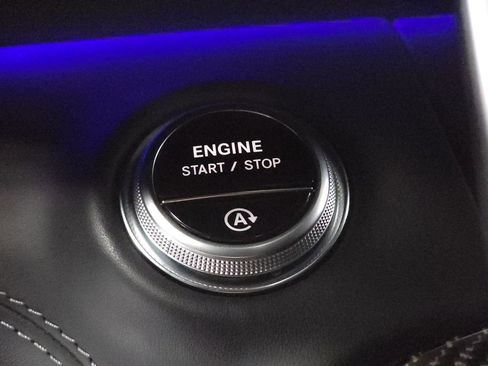 Used 2022 Mercedes-Benz SL 63 AMG 4MATIC image 17