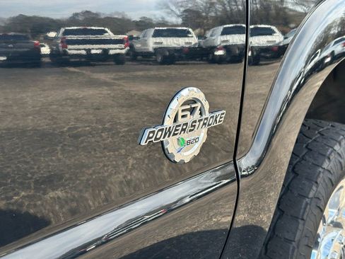 Used 2016 Ford F350 Lariat w/ Lariat Ultimate Package image 27