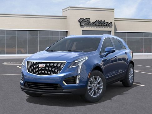 New 2025 Cadillac XT5 Luxury image 6