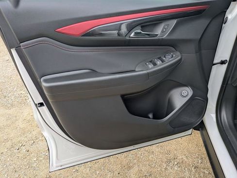 New 2026 Chevrolet TrailBlazer RS w/ Convenience Package image 8