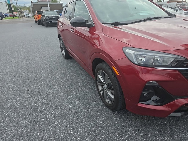 Used 2021 Buick Encore GX Select w/ Advanced Technology Package AWD/4WD image 4
