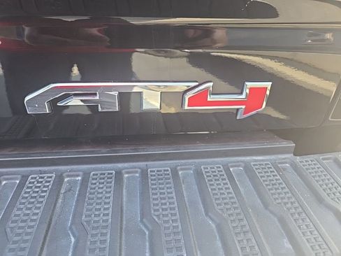 Used 2024 GMC Sierra 2500 AT4 w/ AT4 Preferred Package image 46