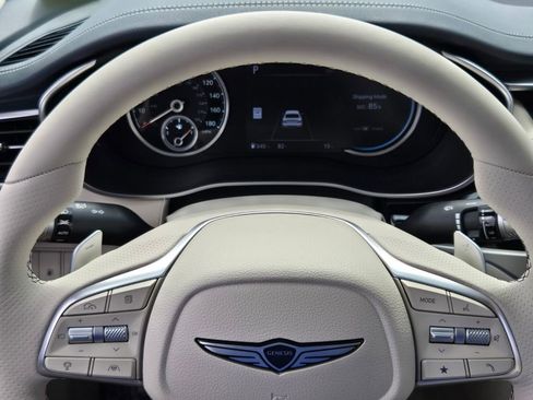 New 2026 Genesis G70 2.5T Prestige image 13