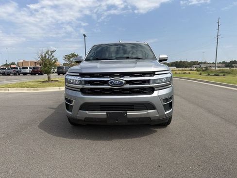 Used 2024 Ford Expedition Limited AWD/4WD image 14