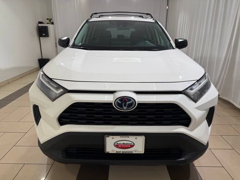 Certified 2024 Toyota RAV4 LE AWD/4WD image 8