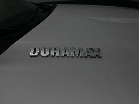 Used 2025 Chevrolet Silverado 1500 RST w/ Convenience Package II image 6