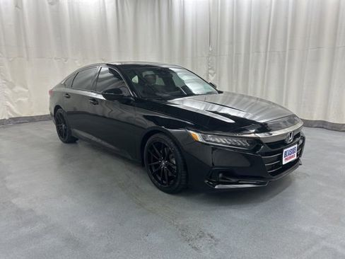 Used 2022 Honda Accord Sport image 1