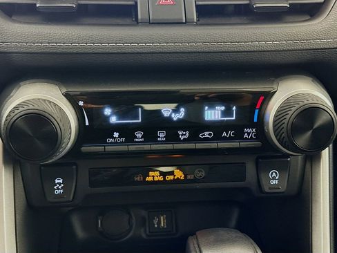 Certified 2025 Toyota RAV4 LE image 14