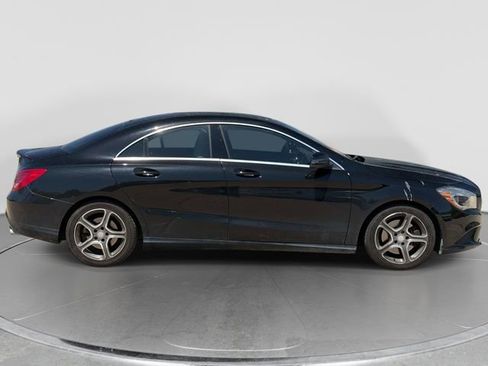 Used 2014 Mercedes-Benz CLA 250 image 2