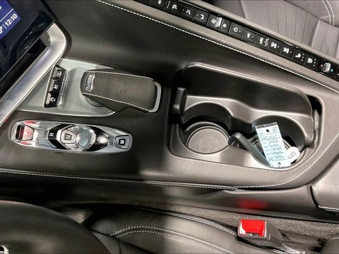 Used 2023 Chevrolet Corvette Stingray Premium Cpe w/ Z51 Performance Package RWD image 17