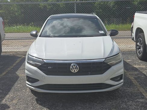 Used 2019 Volkswagen Jetta R-Line w/ R-Line Cold Weather Package FWD image 5
