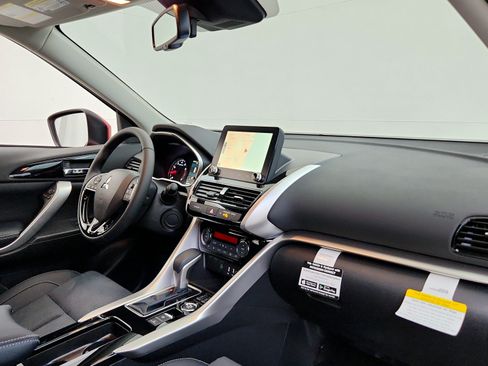Used 2025 Mitsubishi Eclipse Cross SE AWD/4WD image 30