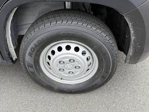New 2026 RAM ProMaster 2500 w/ Advanced Safety Group FWD image 11