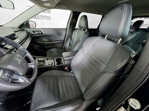 Used 2022 Mitsubishi Outlander SE AWD/4WD image 25
