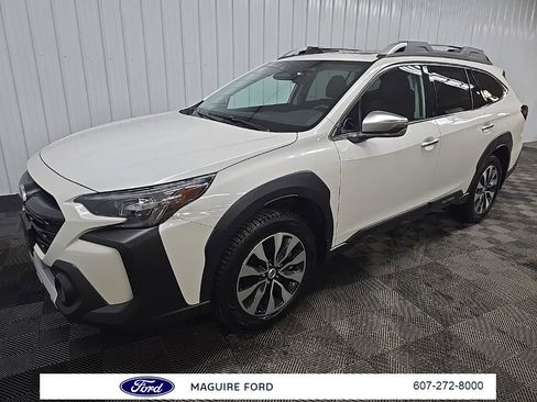 Used 2024 Subaru Outback Touring image 8