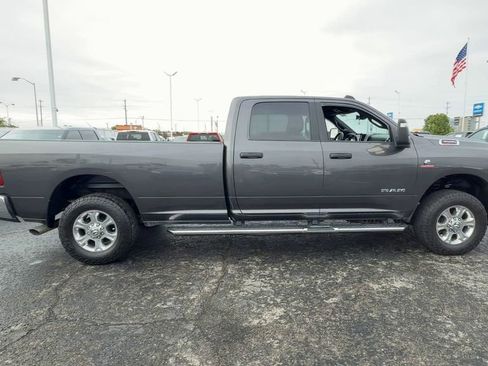 Used 2024 RAM 3500 Big Horn w/ Level 2 Equipment Group AWD/4WD image 9