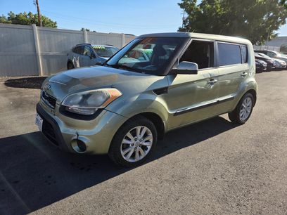 Used 2013 Kia Soul + w/ Audio Pkg