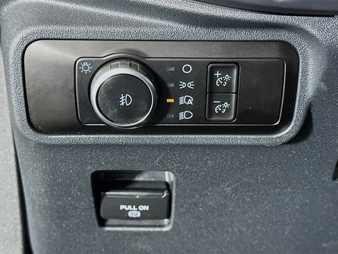 Used 2025 Ford Bronco Badlands AWD/4WD image 17