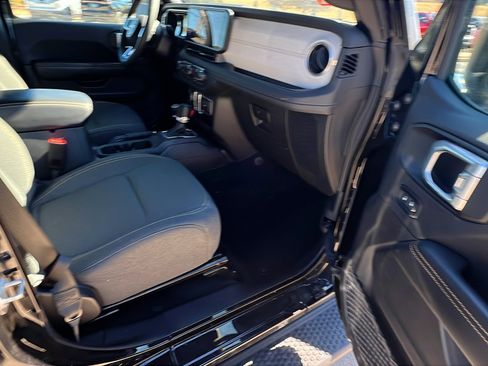 Used 2024 Jeep Wrangler Sahara w/ Technology Group image 19