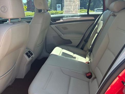 Used 2016 Volkswagen Golf Limited Edition FWD image 18