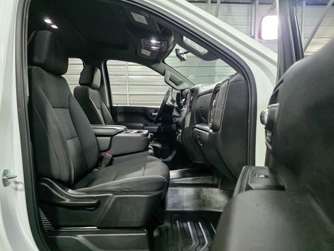 Used 2021 Chevrolet Silverado 2500 W/T w/ WT Convenience Package image 17