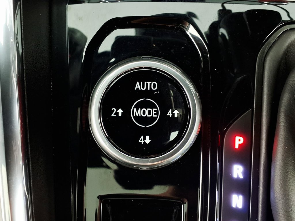 Used 2023 GMC Canyon AT4X AWD/4WD image 13