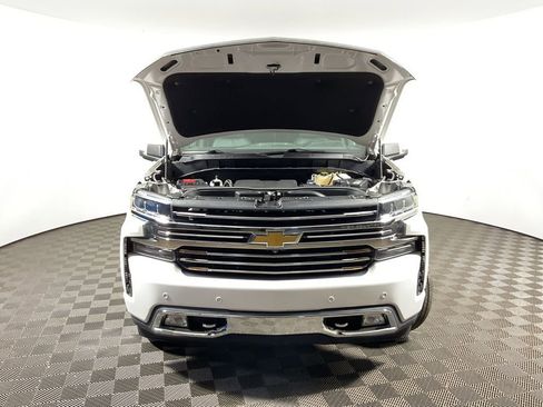 Used 2019 Chevrolet Silverado 1500 High Country w/ High Country Premium Package image 8