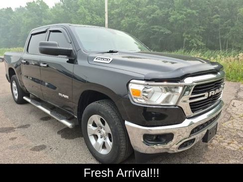 Used 2020 RAM 1500 Big Horn AWD/4WD image 3