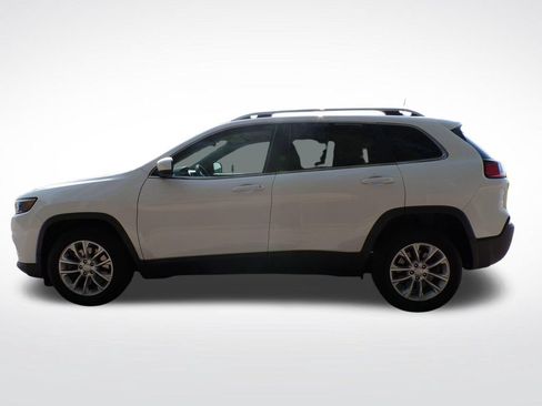 Used 2019 Jeep Cherokee Latitude w/ Popular Appearance Group FWD image 2