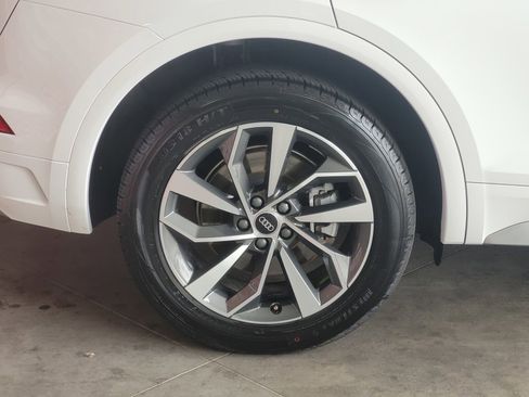 Used 2024 Audi Q5 2.0T Premium Plus image 5