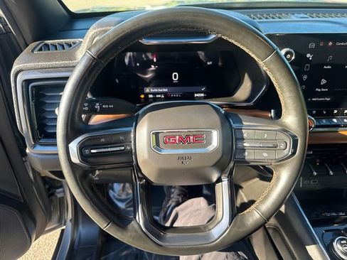 Used 2023 GMC Canyon AT4 w/ AT4 Premium Package image 30