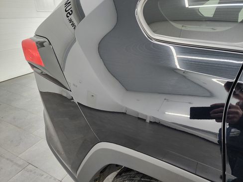 Used 2024 Toyota RAV4 XLE image 25